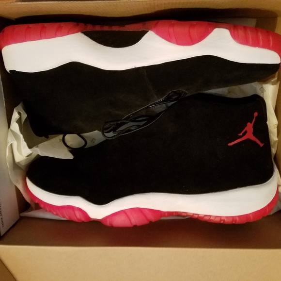 NEW NIKE AIR JORDAN FUTURE - Picture 3 of 6